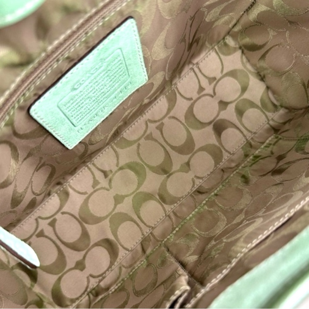 Coach Green and Tan Tote with Woven Design - Picture 9 of 16